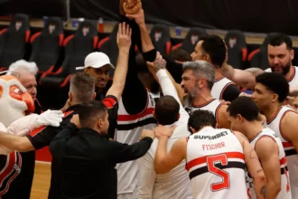 São Paulo estuda acabar com o time de basquete ao final da temporada